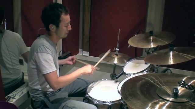 村石道場　渡部真吾 Spin Shuffle ドラマーズ・ソングブック2より смотреть онлайн