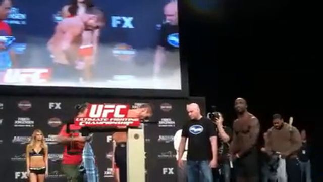 Josh Samman weighing in at the Ultimate Fighter Finale смотреть онлайн