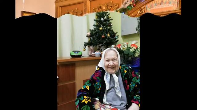 Рождественская колядка "Появились над вертепом ангелы" смотреть онлайн