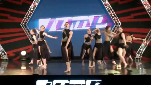 La Terre Vue Du Ciel (Choreograph by Danielle Bower) смотреть онлайн