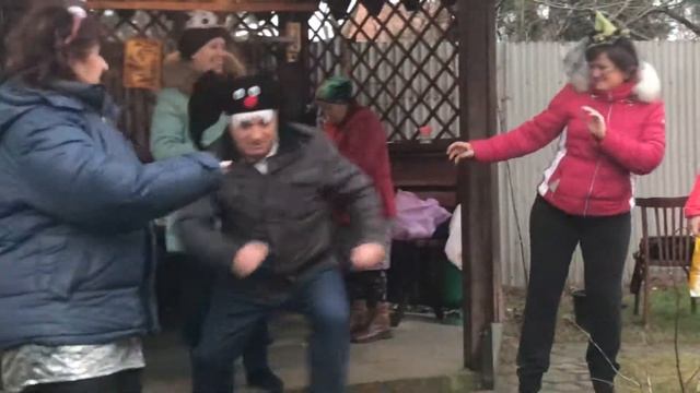 ЧЕБОКСАРЫ ТАНЦУЕМ смотреть онлайн