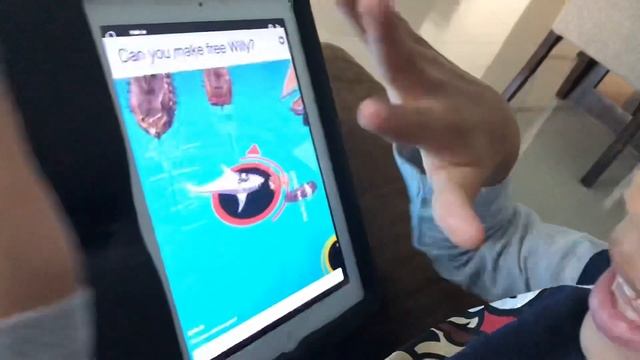Hyperball Soccer iOS Gameplay #1 смотреть онлайн