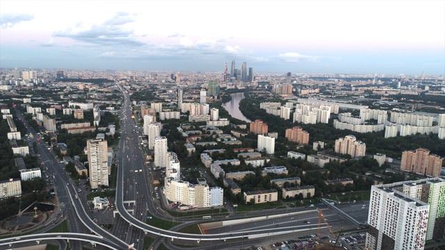 Wellton park! с квадрокоптера DJI Phantom 4 pro plus)) смотреть онлайн