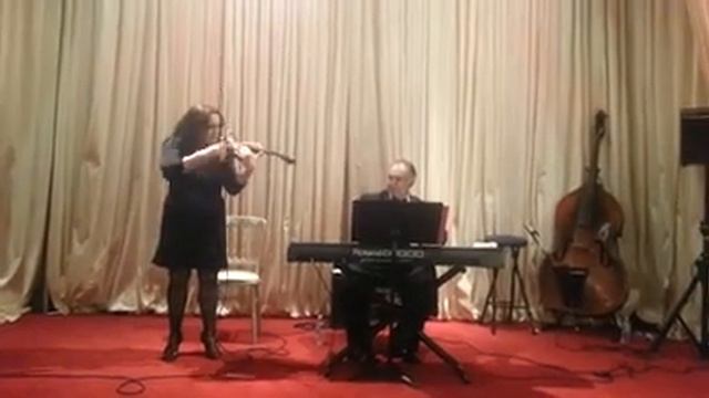 Ciocirlia (The Lark)- Romanian Folk Song смотреть онлайн