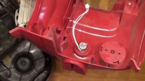 Ремонт пылесоса Электролюкс. Дергается мотор при включении.