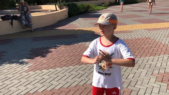 Аквопарк Бердянск Мыс доброй надежды- видео обзор смотреть онлайн