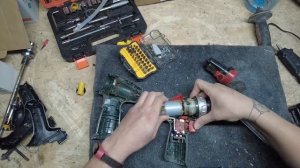 Разборки: Шуруповерта Metabo BS