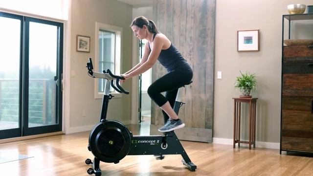 Concept 2 BikeErg 風扇腳踏車介紹 смотреть онлайн