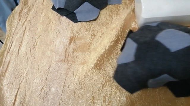 DIY HOW TO SEW a ball. Мягкий мячик из лоскутов своими руками за полчаса! смотреть онлайн