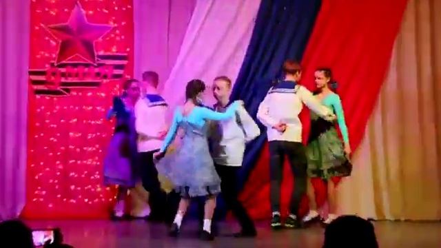 хореографический ансамбль"Юность" Танец Синий платочек смотреть онлайн