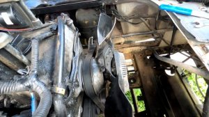 УАЗ НА ХОДУ ЗАКЛИНИЛО 409 ДВИГАТЕЛЬ.