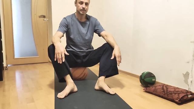 Кум Нье. Освобождаем крестец смотреть онлайн