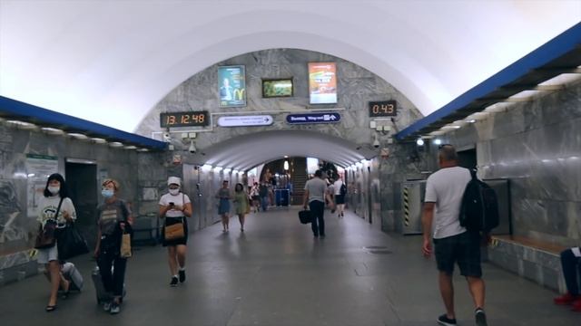 RUSSIA TRAVEL VLOG | TOURIST PLACES |CHEAPEST PUBLIC TRANSPORT | ST PETERSBURG RUSSIA |4K