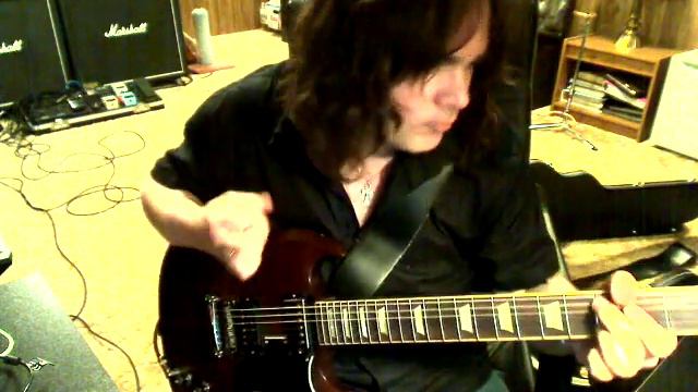 High Output Riffbucker in an SG смотреть онлайн