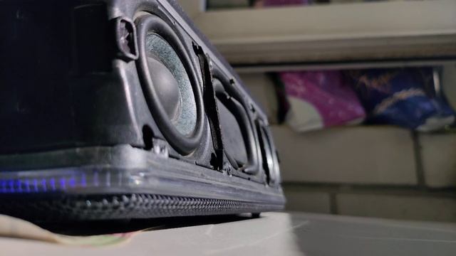 SONY SRS XB31 FLEXING BASS TEST!! Relaxing Excursion смотреть онлайн