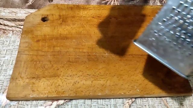 Вкусный салат с заправкой "Цезарь". смотреть онлайн