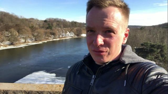 VLOG. Гродно, кормим уток, лебедей и даже парочку ворон. смотреть онлайн