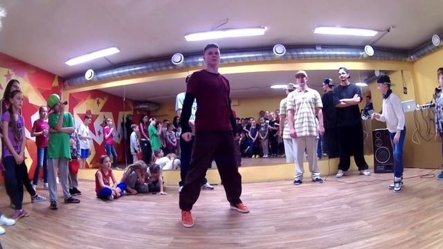 Willy | Popping Showcase
