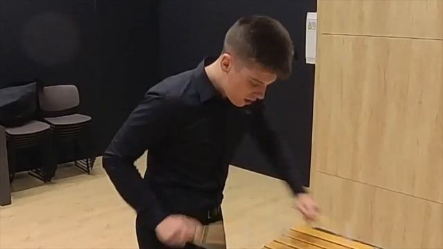 Brazilian Landscape" de "Two Reflections for Solo Vibraphone" de N. Rosauro смотреть онлайн