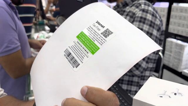 Purchased Cheapest Iphone 14 Pro Max And Apple Watch From Dubai ?| India Se Itna Sasta Iphone ?? смотреть онлайн