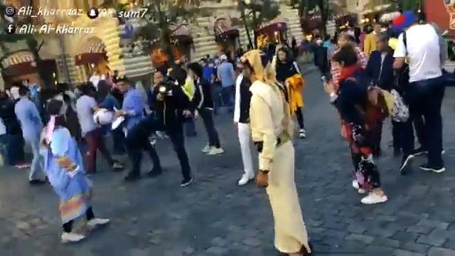 يمني في موسكو | Arab in Moscow - Араб в Москве смотреть онлайн