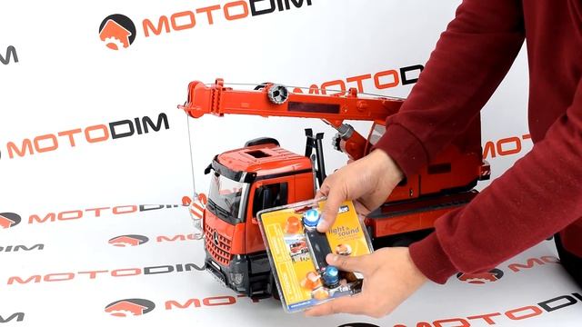 Подъемный кран Mercedes Benz Arocs Bruder 03670 смотреть онлайн