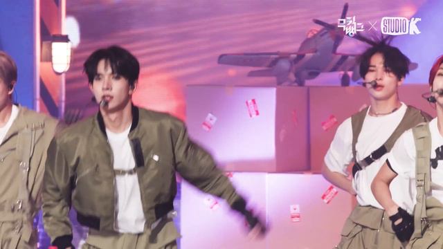 [얼빡직캠 4K] 엔하이픈 희승 'Future Perfect (Pass The MIC)'(ENHYPEN HEESEUNG Facecam) @뮤직뱅크(Music Bank) 22070