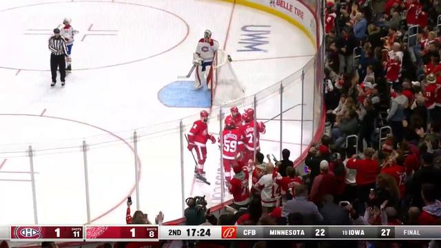 Dylan Larkin Scores from an Impossible Angle смотреть онлайн
