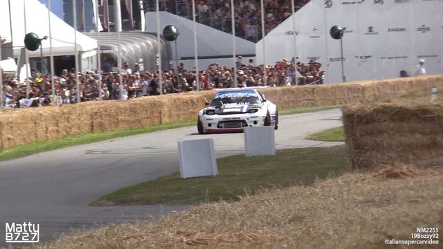 11.000rpm 4-Rotor 26B Mazda RX-7 'MADBUL' | Mad Mike Drift SHOW at Goodwood FOS! смотреть онлайн