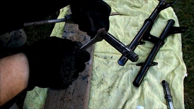 14.Naprawa motoroweru Jawa 50. Zawieszenie przednie-tulejki cz2. смотреть онлайн