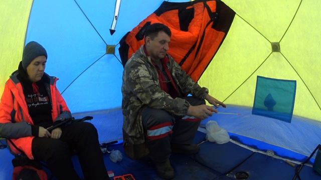 Перемена погоды с 26° до 7° ВТорой день на Шумихе смотреть онлайн