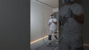 Безвоздушная покраска стен