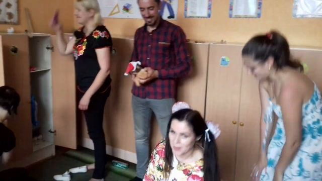 Сюрприз от родителей на выпускной смотреть онлайн