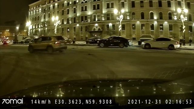 ЗАРАБОТКИ ТАКСИСТОВ ПЕРЕД НОВЫМ ГОДОМ В САНКТ-ПЕТЕРБУРГЕ смотреть онлайн