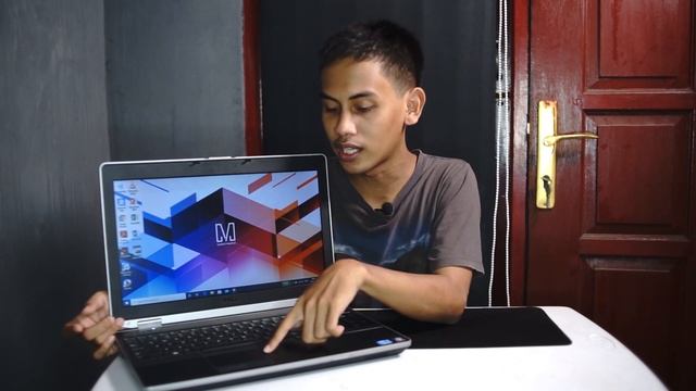 LAPTOP 15 INCI YANG KOKOH!! | DELL LATITUDE E6530 REVIEW смотреть онлайн