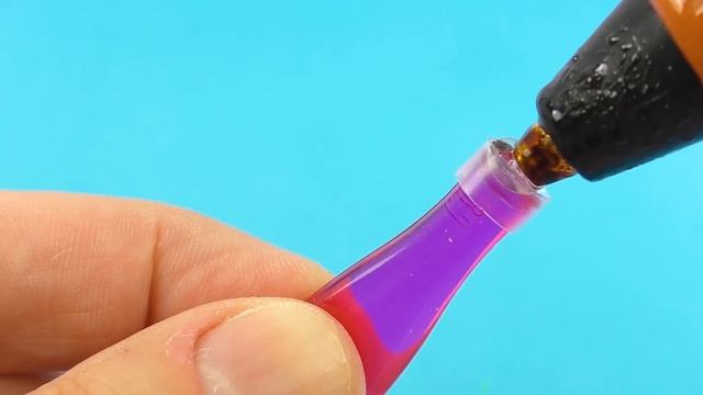 30 DIY BARBIE HACKS: mini shoes, phones, and more смотреть онлайн