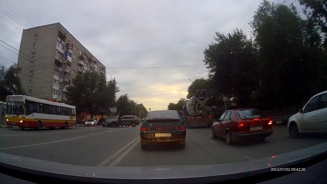Саратов Ул Чернышевского 4 09 2015 смотреть онлайн