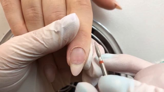 ОТСЛОЙКА. САМЫЙ БЫСТРЫЙ МАНИКЮР смотреть онлайн