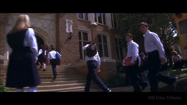 Donnie Darko • Mad World • Gary Jules смотреть онлайн