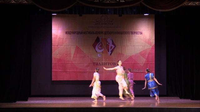 танец ИНДИЯ смотреть онлайн