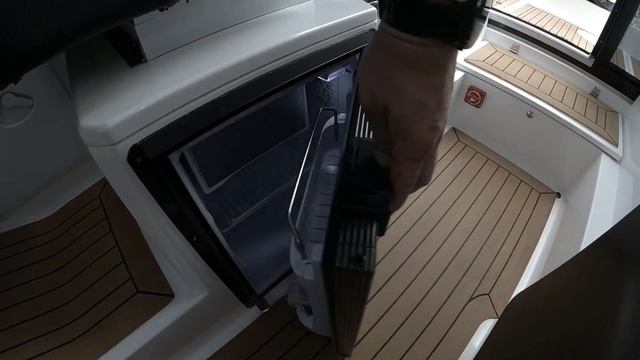 NorthSilver Eagle Star Cabin 655 смотреть онлайн