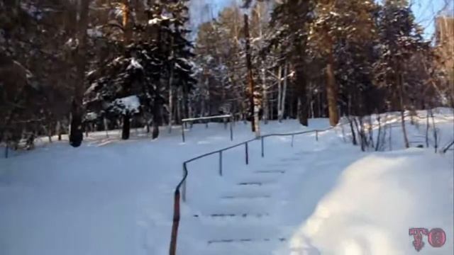 ЗИМНИЙ ДЕНЬ В ИЖЕВСКЕ, УЛИЦА РАКЕТНАЯ, ЗИМНЯЯ ЗАРИСОВКА, ИЖЕВСК ЗИМА смотреть онлайн