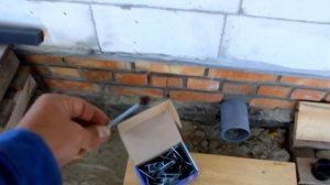 Крепление конька четырехскатной крыши с уплотнителем