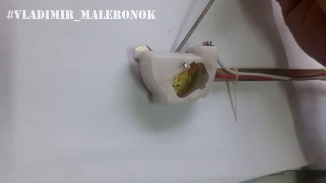 Не правильно показывает индикатор количества топлива (Изменяем работу датчика) / Fuel sensor error смотреть онлайн