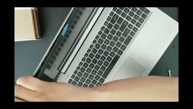 Laptop screen replacement / How to replace laptop screen ASUS K501 UX-AH71 смотреть онлайн