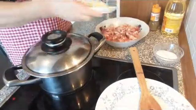 Очень бистрый суп с фрикадельками