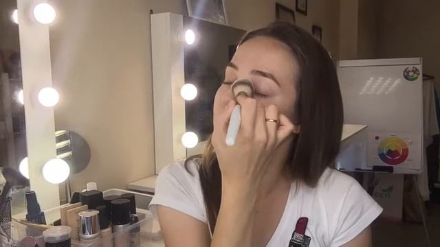 Макияж одной кистью/Тон лица/Shikbrush/ Дневной макияж/Собирайся со мной/Простой макияж/Make-up смотреть онлайн