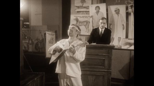 Танец Шарикова из "Собачьего сердца" смотреть онлайн