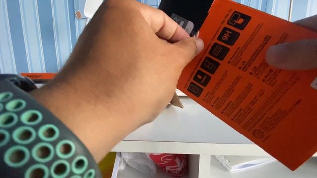 Unboxing produk unicase merk spigen? смотреть онлайн