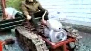 Самодельный гусеничный минитрактор. Гусеницы от Т - 70